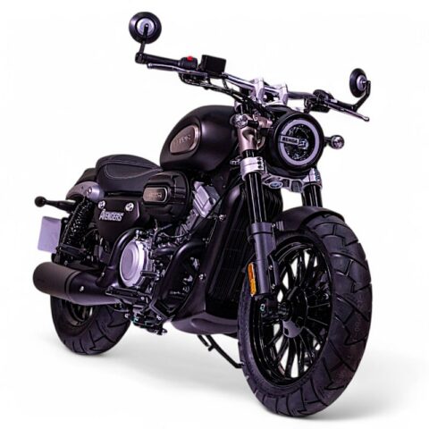 BENDA 125CC Avengers noir mat - La moto 125 custom design